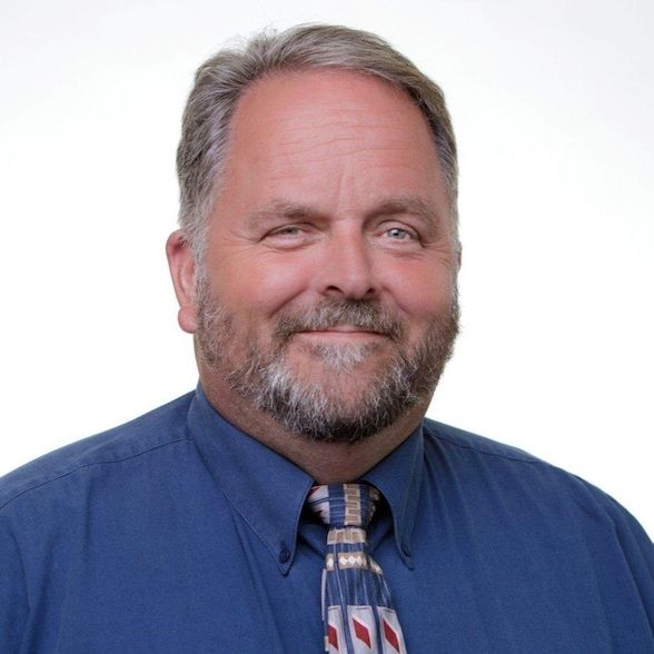 Land Listing Agent Photo