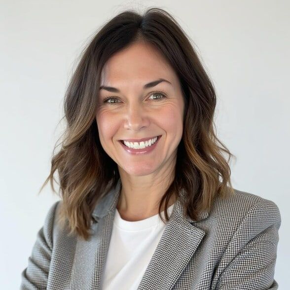 Land Listing Agent Photo