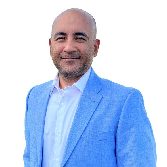 Land Listing Agent Photo