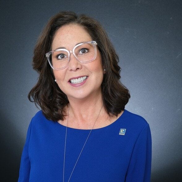 Land Listing Agent Photo