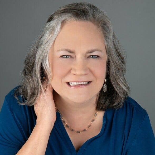 Land Listing Agent Photo