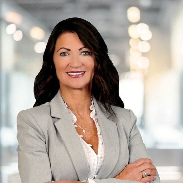 Land Listing Agent Photo