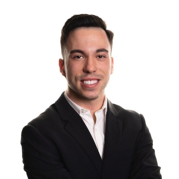 Land Listing Agent Photo