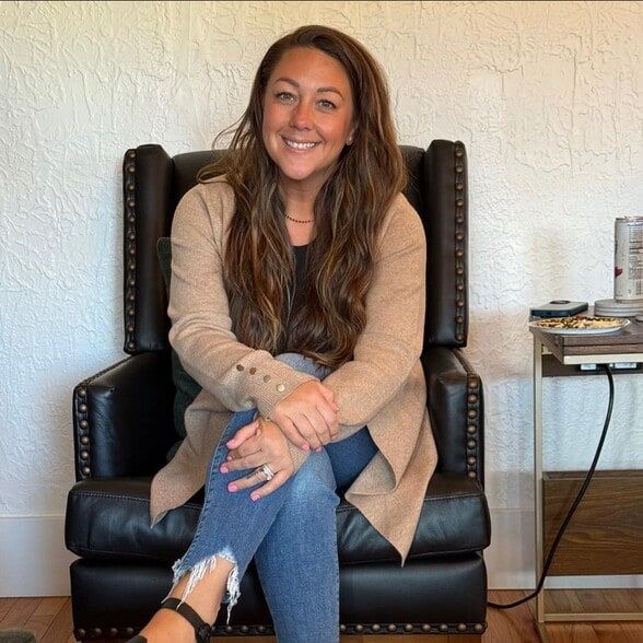 Land Listing Agent Photo