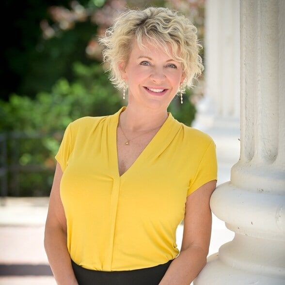 Land Listing Agent Photo