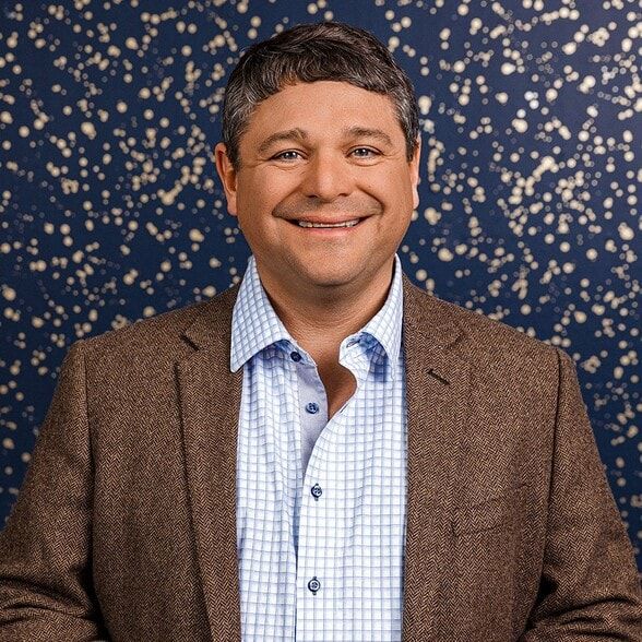 Land Listing Agent Photo