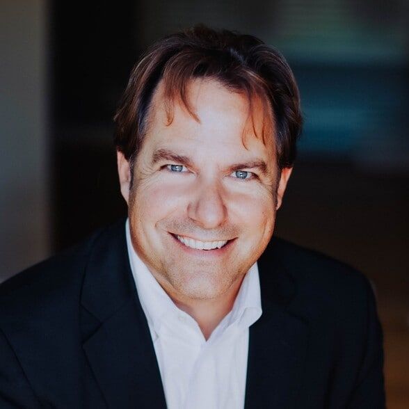 Land Listing Agent Photo