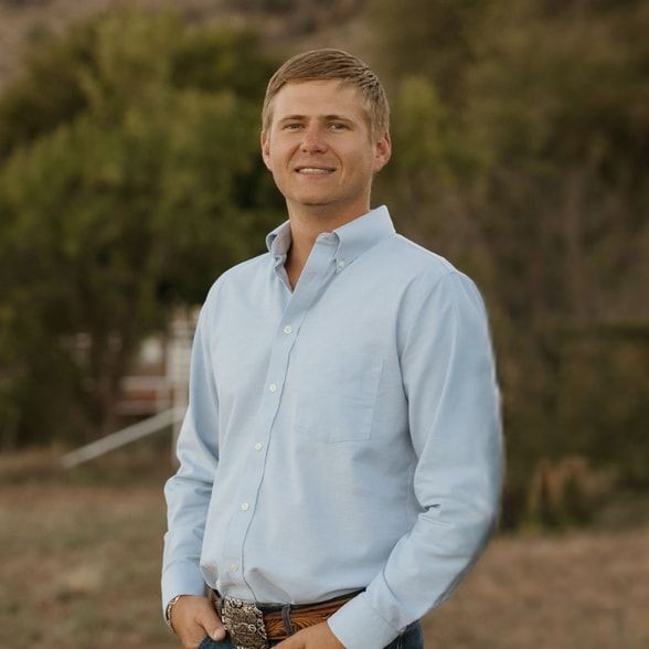 Land Listing Agent Photo