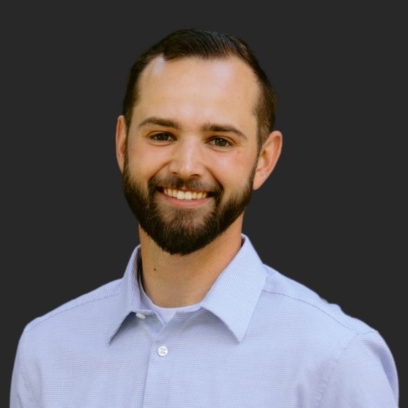 Land Listing Agent Photo