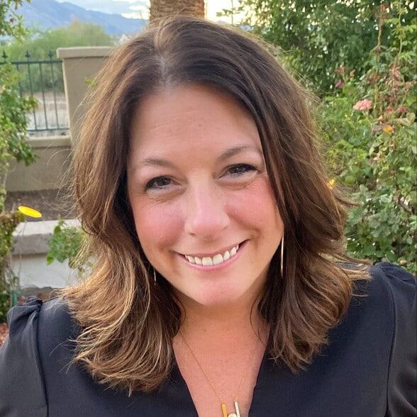 Land Listing Agent Photo