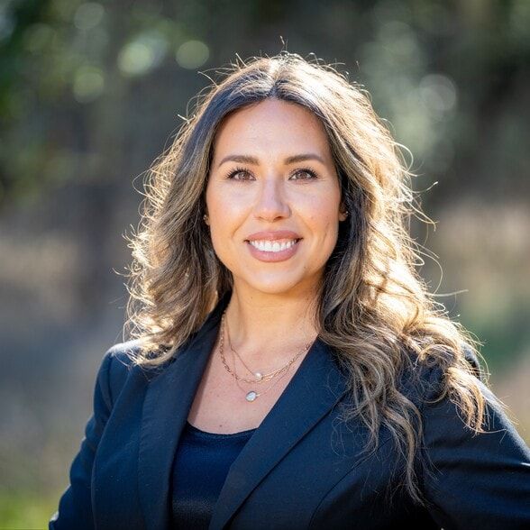 Land Listing Agent Photo