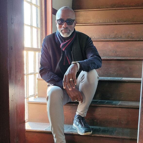 Land Listing Agent Photo