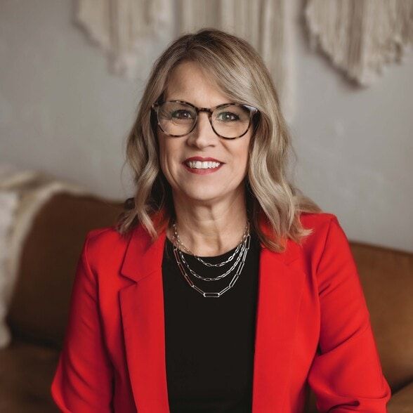 Land Listing Agent Photo