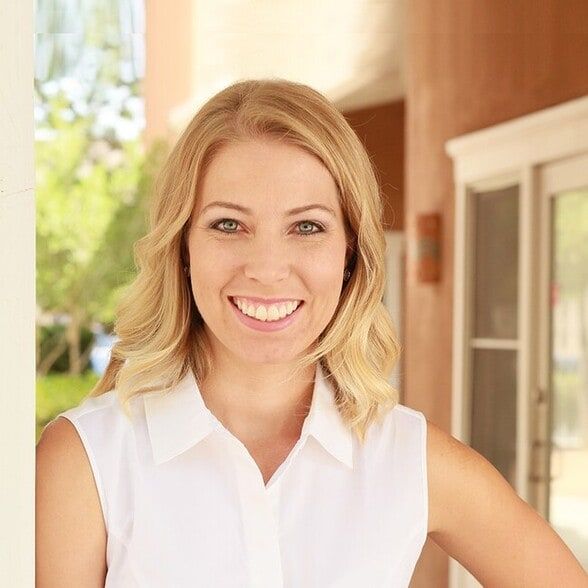 Land Listing Agent Photo