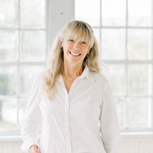 Land Listing Agent Photo