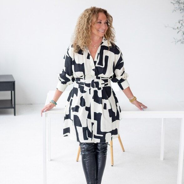 Land Listing Agent Photo