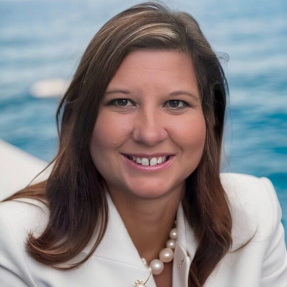 Land Listing Agent Photo