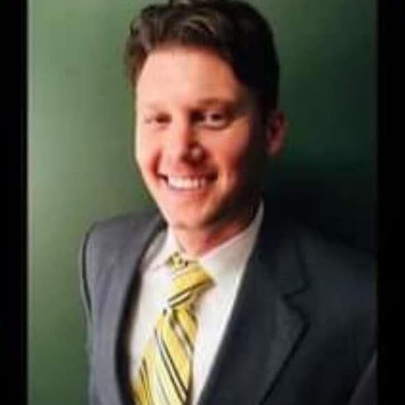 Land Listing Agent Photo