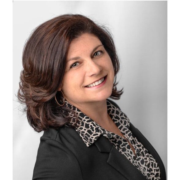 Land Listing Agent Photo