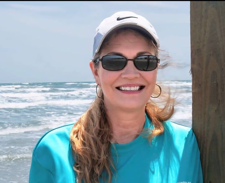 Land Listing Agent Photo