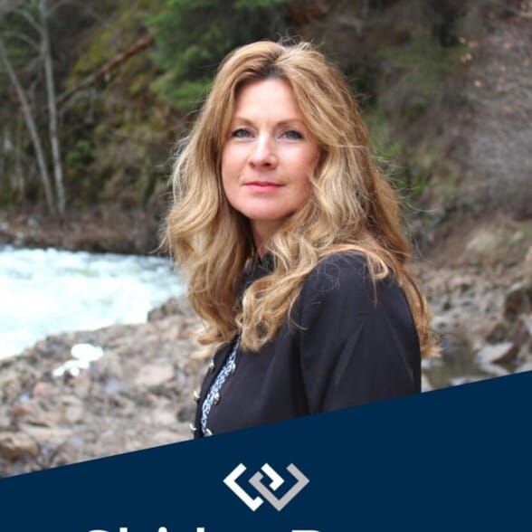 Land Listing Agent Photo