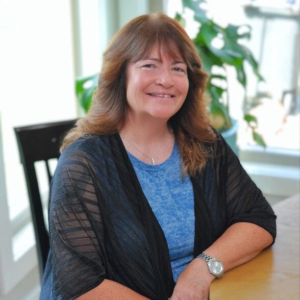 Land Listing Agent Photo