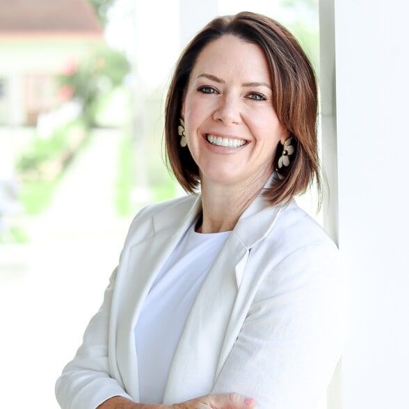 Land Listing Agent Photo