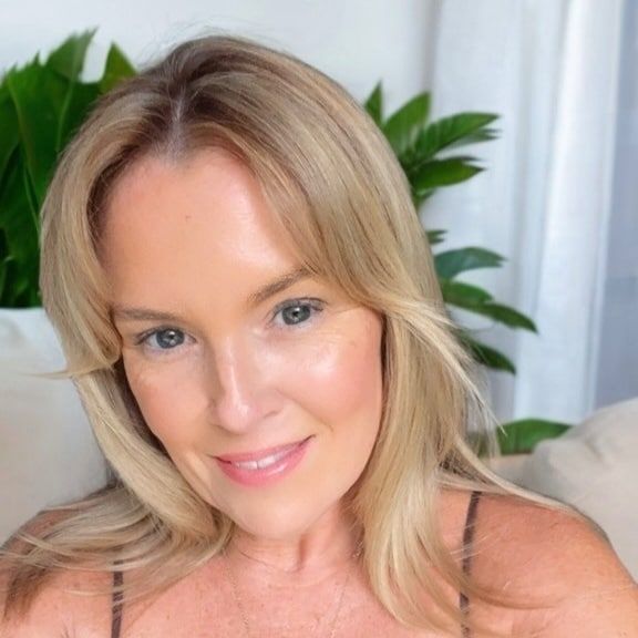 Land Listing Agent Photo