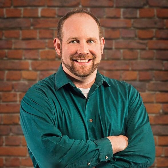 Land Listing Agent Photo