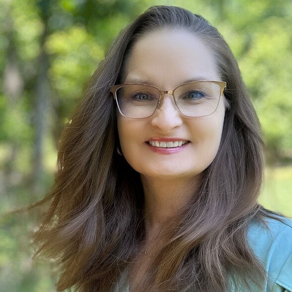 Land Listing Agent Photo