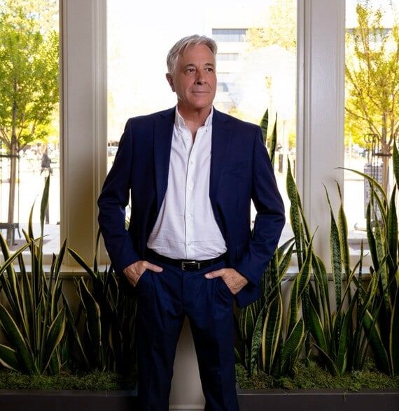 Land Listing Agent Photo