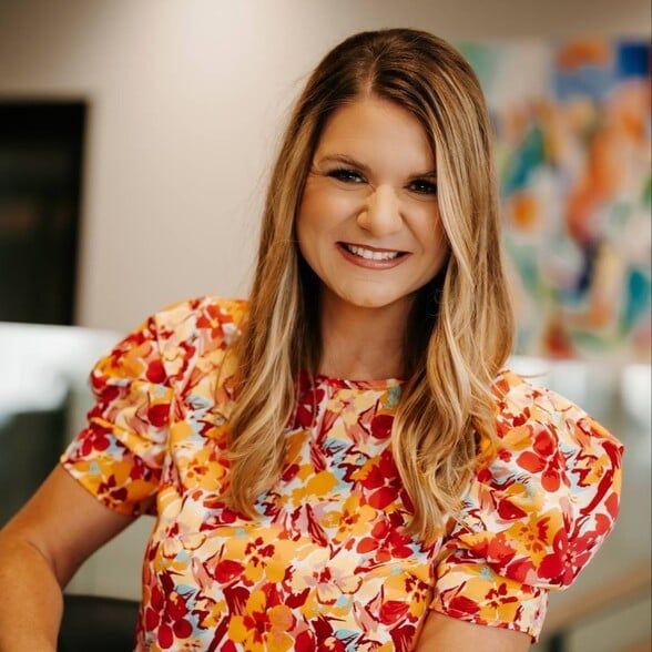 Land Listing Agent Photo