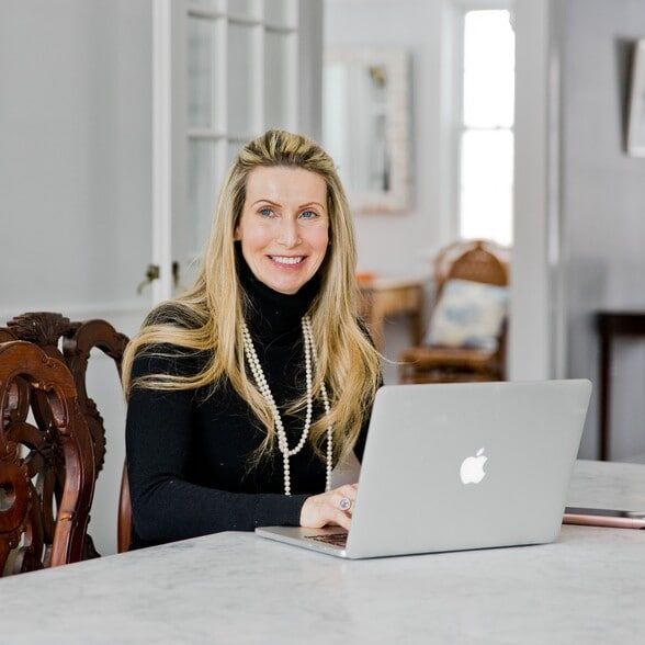 Land Listing Agent Photo