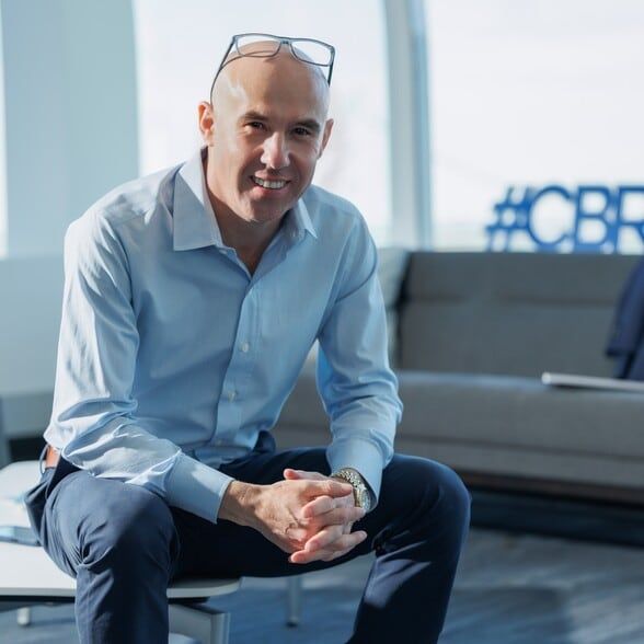 Land Listing Agent Photo