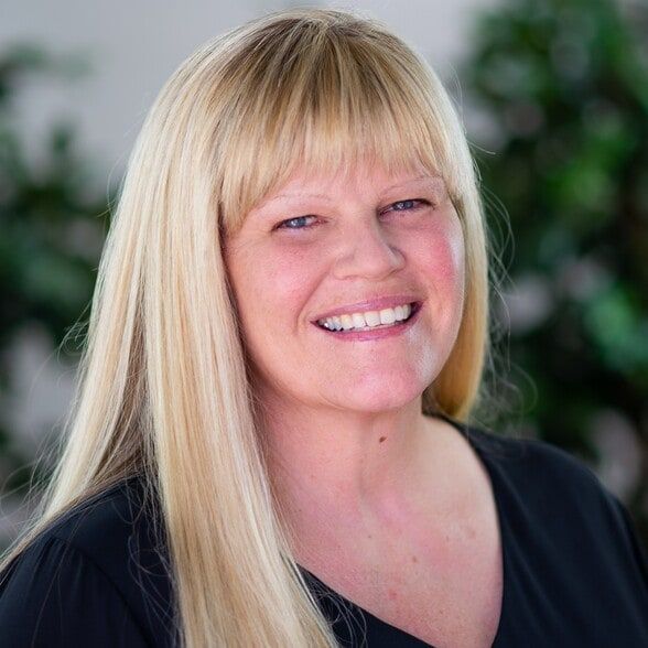 Land Listing Agent Photo