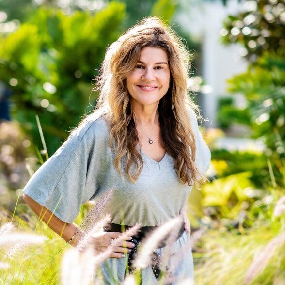 Land Listing Agent Photo