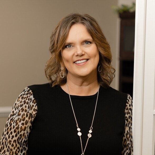 Land Listing Agent Photo