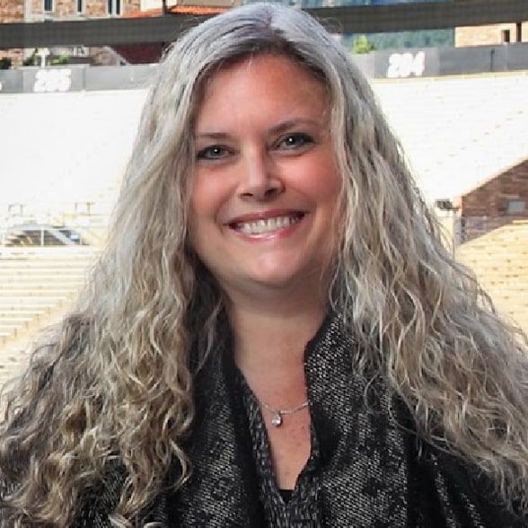 Land Listing Agent Photo