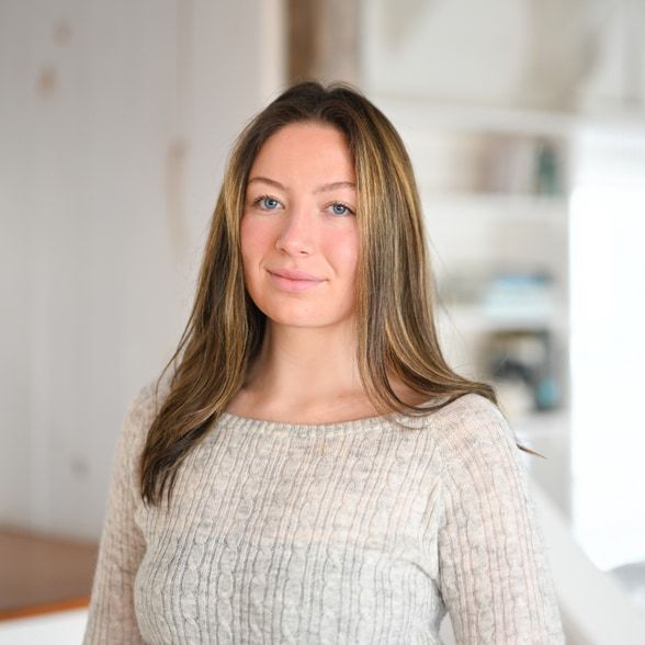 Land Listing Agent Photo