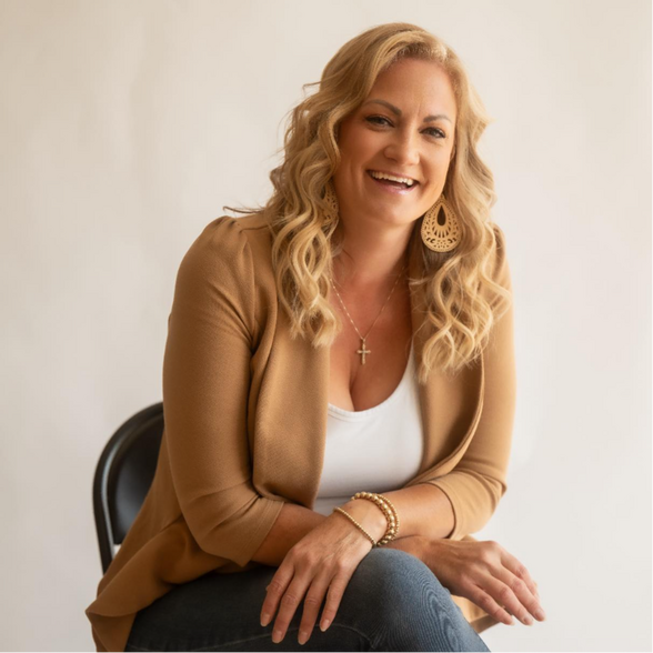 Land Listing Agent Photo