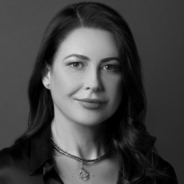 Land Listing Agent Photo