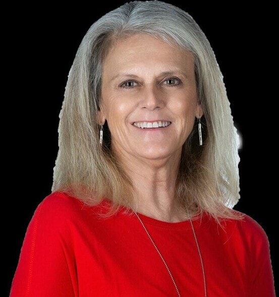 Land Listing Agent Photo