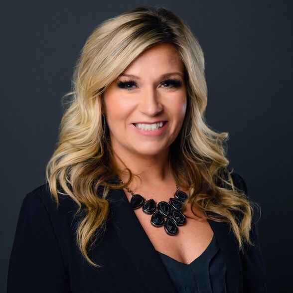 Land Listing Agent Photo