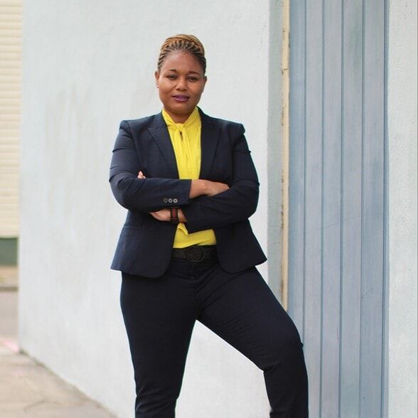 Land Listing Agent Photo