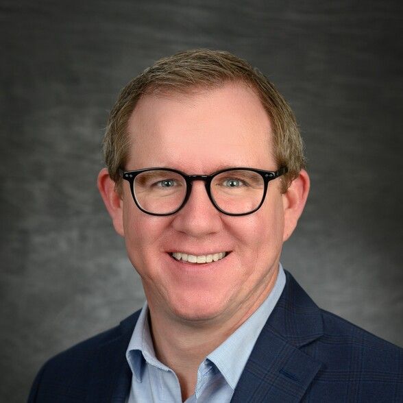 Land Listing Agent Photo