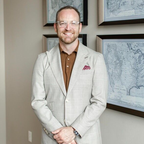 Land Listing Agent Photo