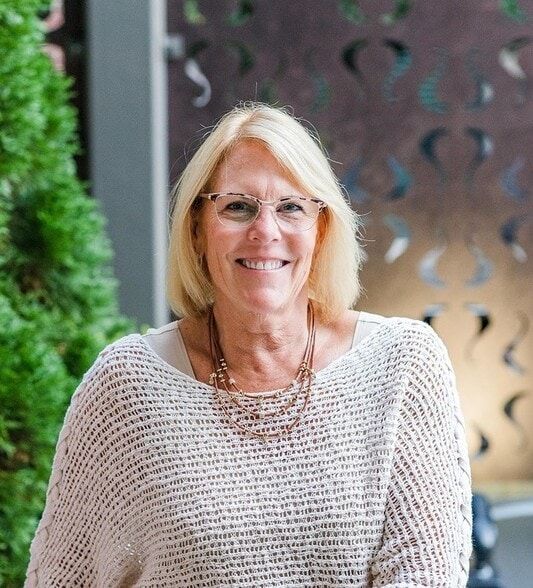 Land Listing Agent Photo