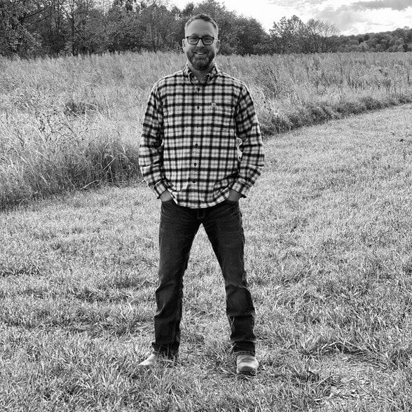 Land Listing Agent Photo