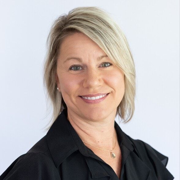 Land Listing Agent Photo