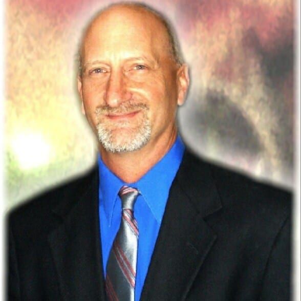 Land Listing Agent Photo